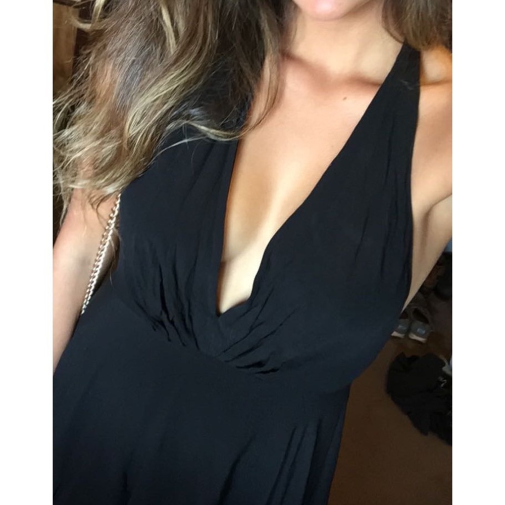 AMAZING Express halter top backless dress